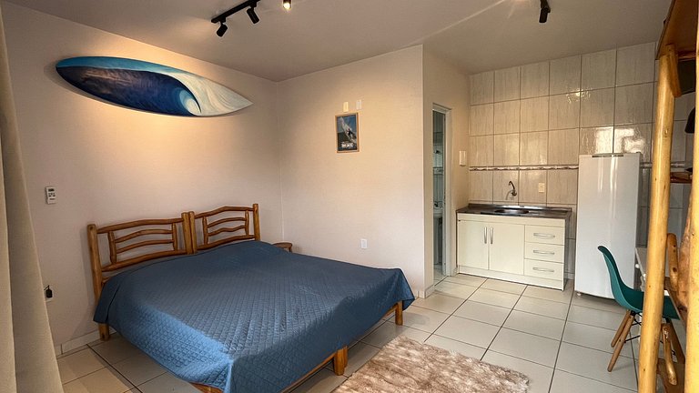 Surf Camp - Studio 'Sand' na Barra da Lagoa