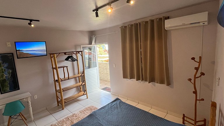 Surf Camp - Studio 'Sand' na Barra da Lagoa