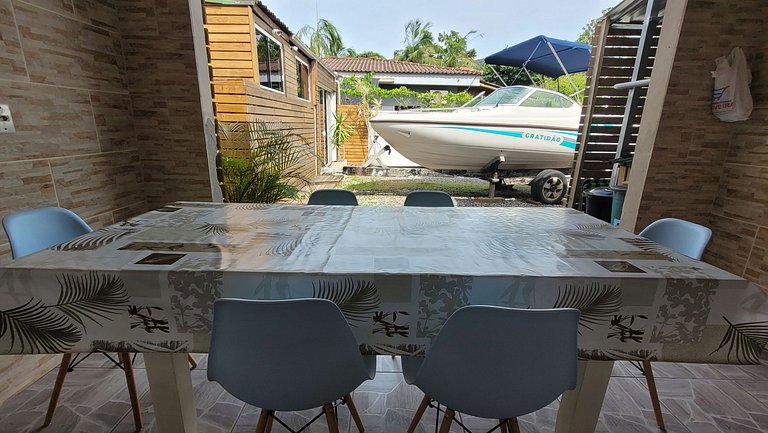 Surf Camp - Studio 'Swell' na Barra da Lagoa