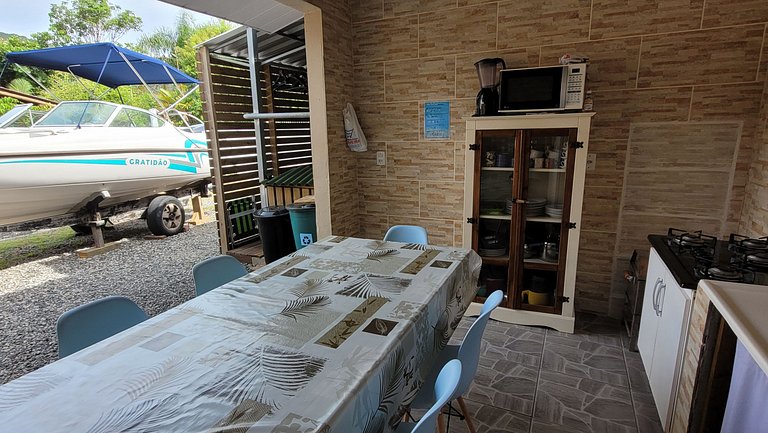 Surf Camp - Studio 'Swell' na Barra da Lagoa